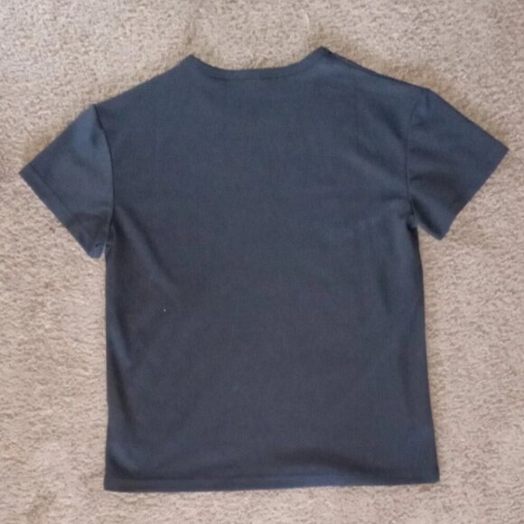 4 PIECE BUNDLE OF WOMENS CLOTHING SIZE MEDIUM. LIKE NEW! EXCELLENT CONDITION! - Picture 4 of 15